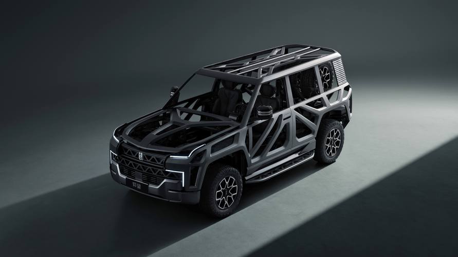 东莞101仰望U8硬派越野的科技魅力，国能汽车对传统燃油车市场的冲击